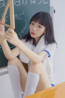 白衣校花与大长腿3电视剧免费
